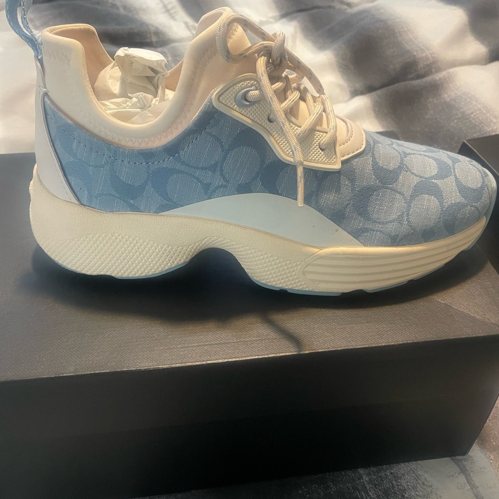 Size 8 Coach Shoes